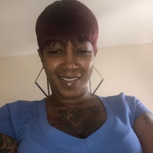 Meet your Posher, Sylvia